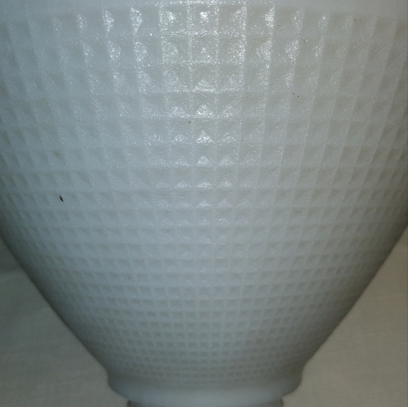 Vintage CORNING white waffle pattern glass lamp diffuser torchiere no. 820120 - Picture 5 of 5